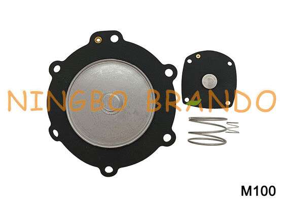 Pour les appareils de traitement des eaux usées, le débit d'air doit être supérieur ou égal à: